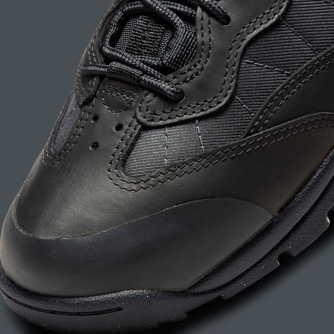 Nike ACG Air Mada Low PRM "Black" DM3004-002 | SneakerNews.com