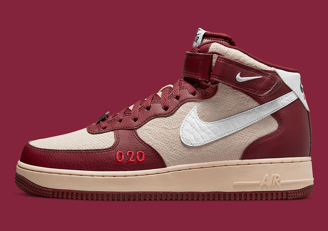 Nike Air Force 1 Mid London DO7045 600 2