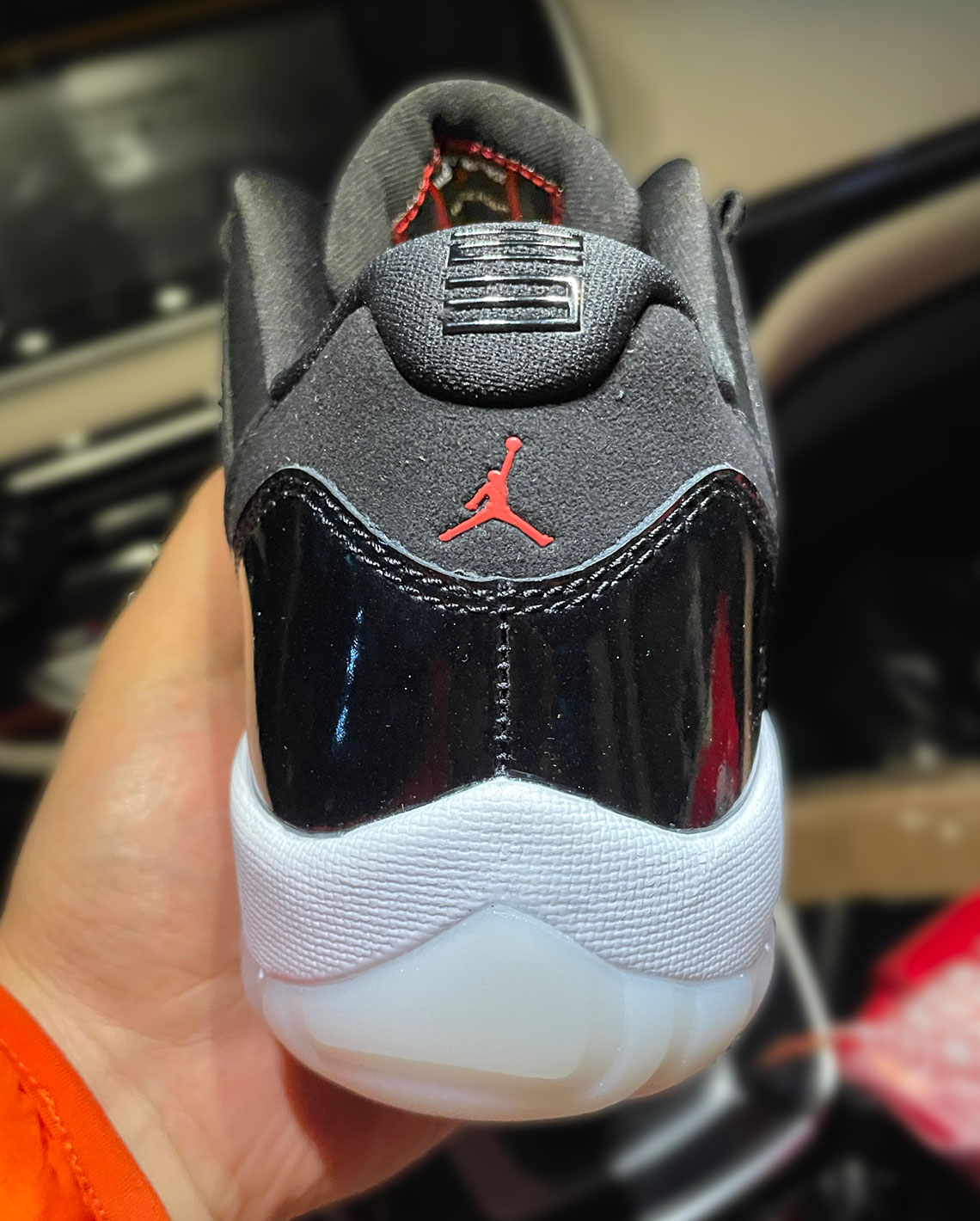 Air Jordan 11 Low 72 10 AV2187-001 Release Info