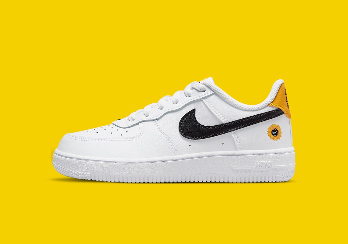 Nike Air Force 1 Low Ps Have A Nike Day Dm4253 100 1