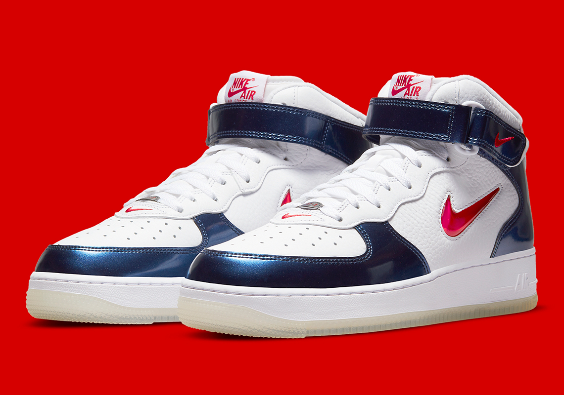 Plagen Blauwdruk Abnormaal Nike Air Force 1 Mid QS Jewel "Independence Day" DH5623-101 |  SneakerNews.com