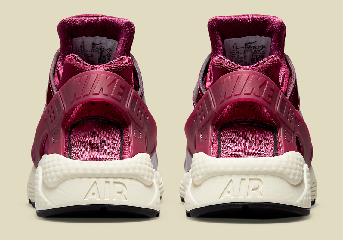 nike air huarache bordeaux