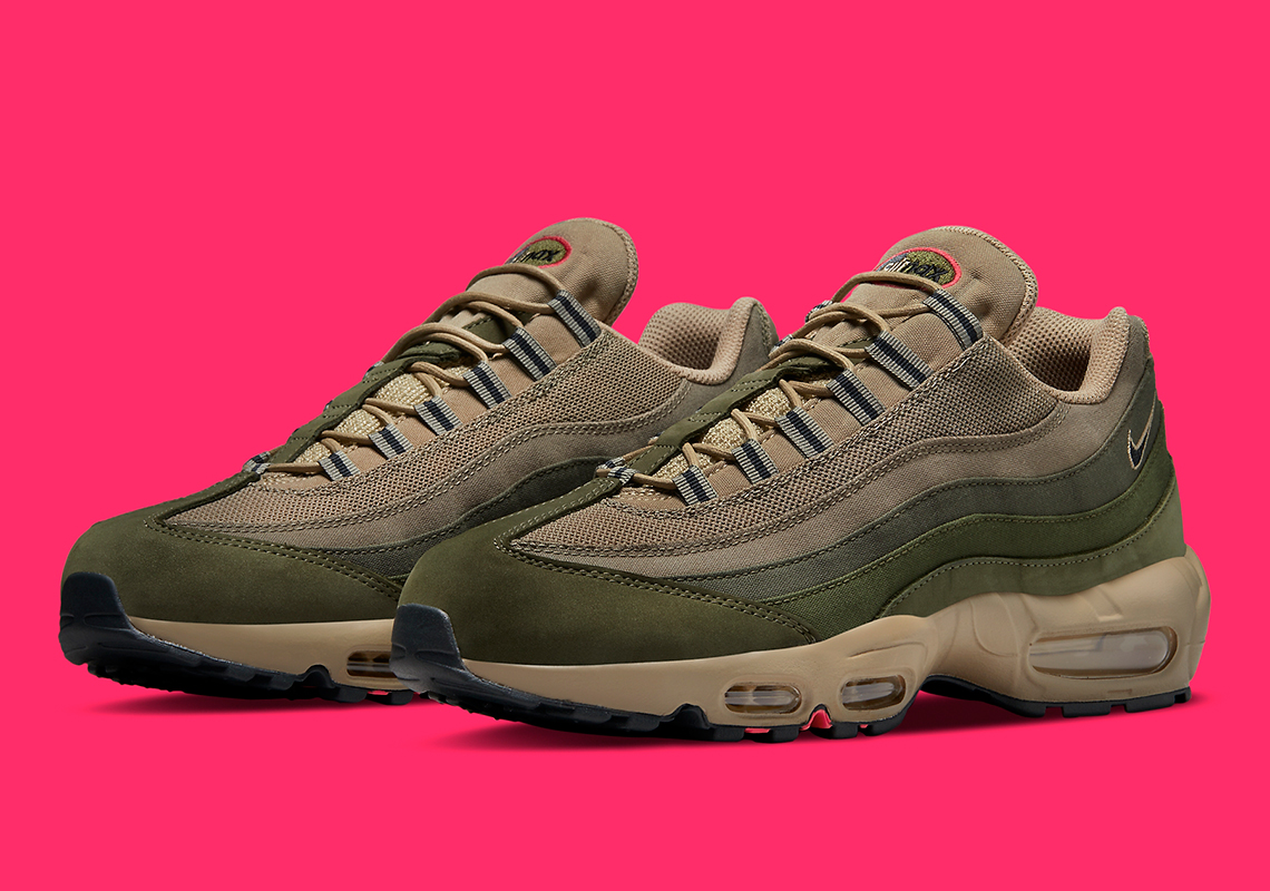 The Nike Air Max 95 Breaks Up Its Military Get-Up With Pink Highlights