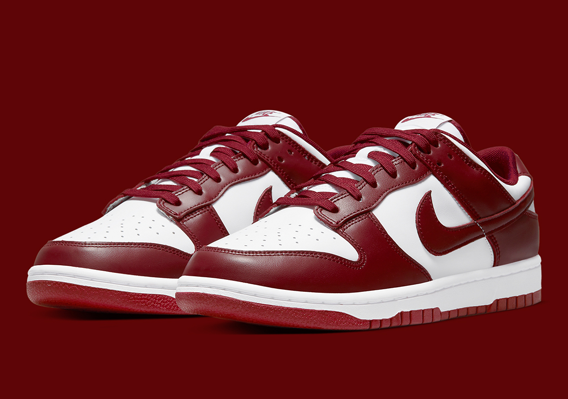 日本未発売 Nike Dunk Low RETRO Team Red 26cm - 靴