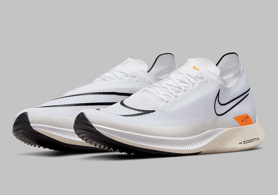 nike zoomx streakfly running shoes