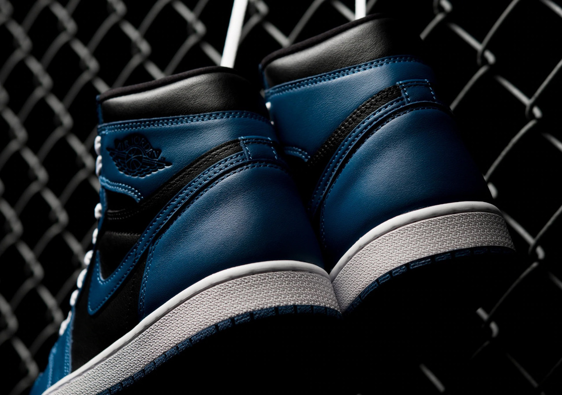 Air Jordan 1 Dark Marina Blue First Look & Info