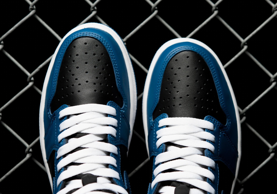 Air Jordan 1 Dark Marina Blue 6.jpg