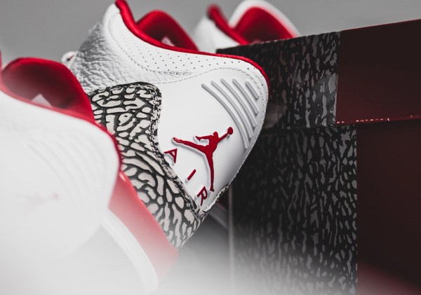 Air Jordan 3 Cardinal CT8532-126 Release Reminder | SneakerNews.com