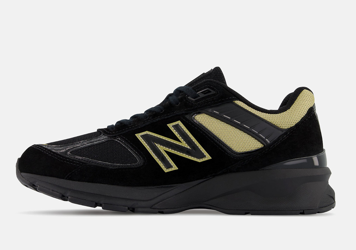 Teddy Santis and New Balance drop sneaker after sneaker in the summer of 2022