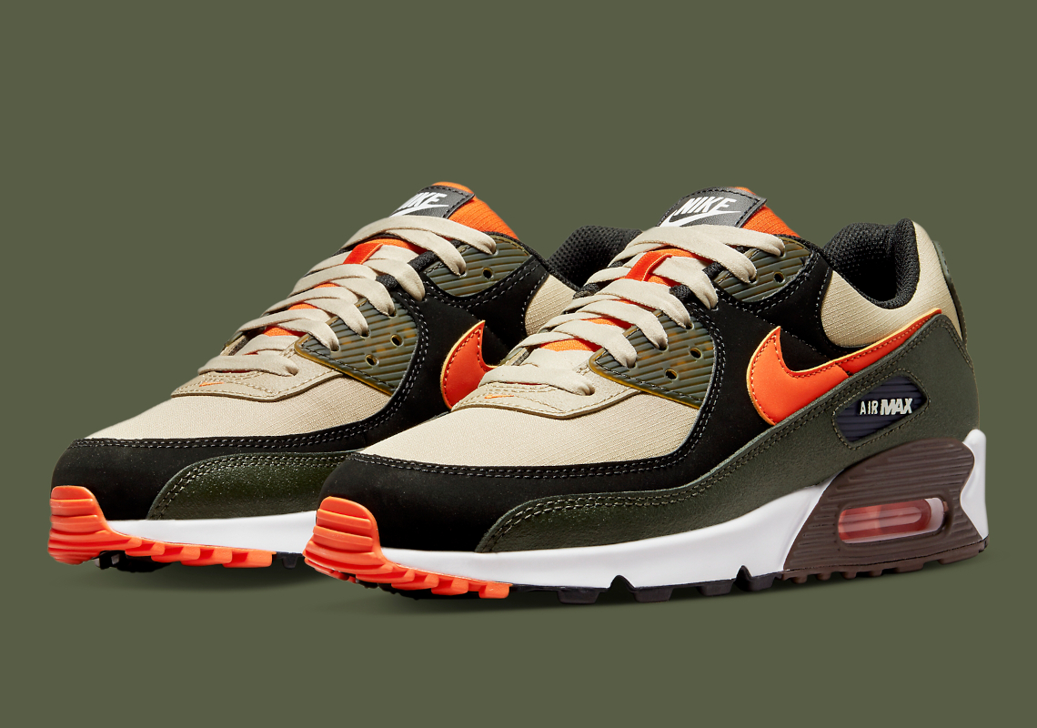 This Nike Air Max 90 Might Pair Well With Hunting Gear