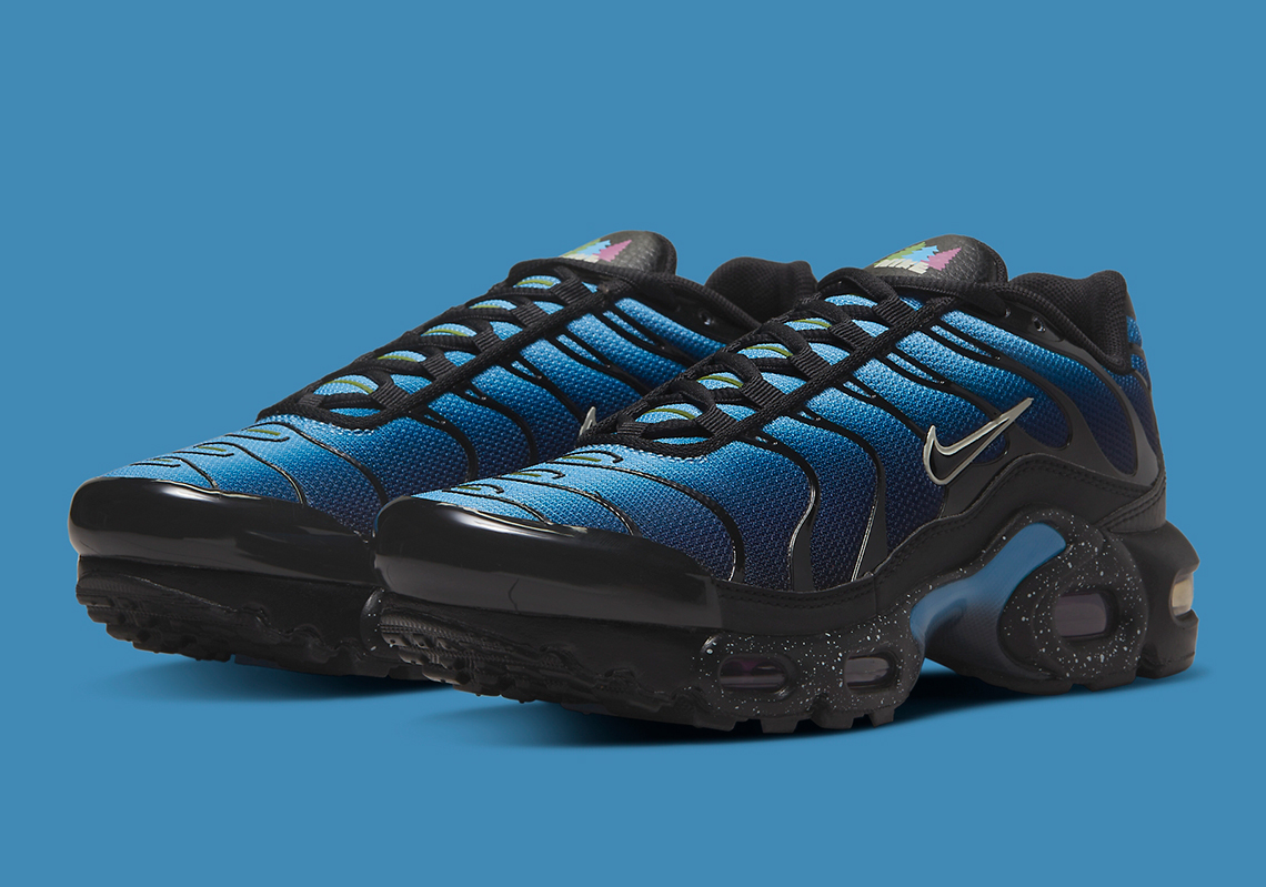 exótico personal básico Nike Air Max Plus Night Sky DV3493-001 DV3484-001 | SneakerNews.com