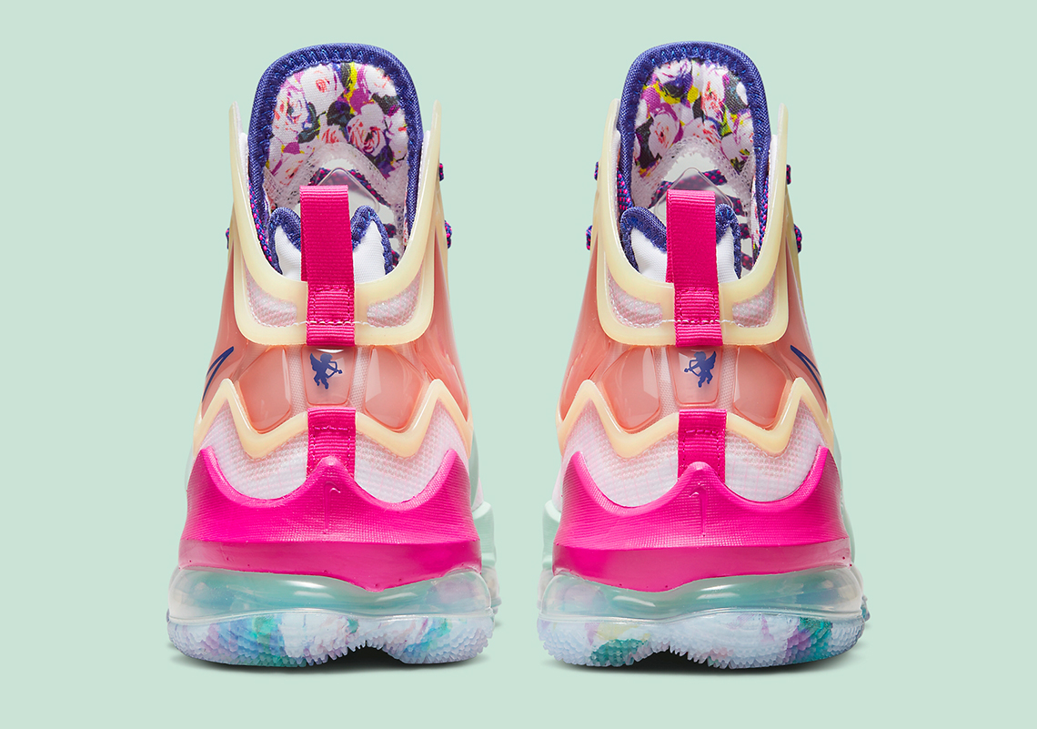 Nike LeBron 19 Valentine's Day DH8460-900 Release Date