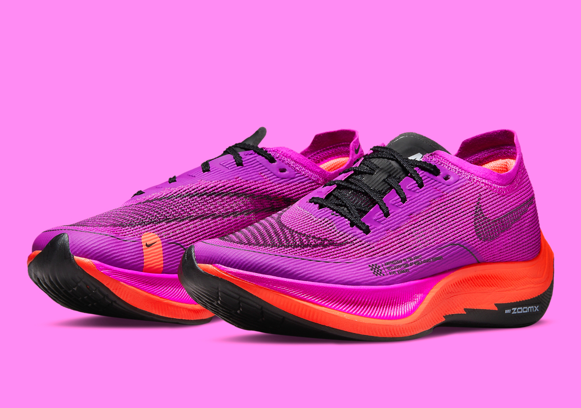 "Hyper Violet" Activates This Women's Nike ZoomX VaporFly NEXT% 2