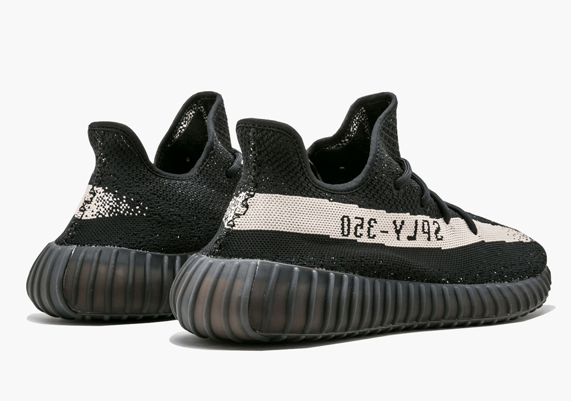 adidas YEEZY BOOST 350 V2 Oreo Re-Release