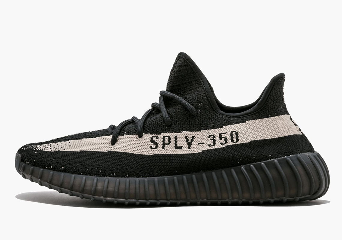 adidas Yeezy Boost 350 v2 Oreo Spring 2022 Restock | SneakerNews.com