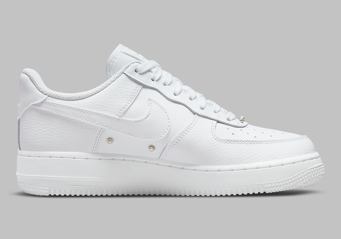 nike air force 1 low pearls dq0231 100 release date 7