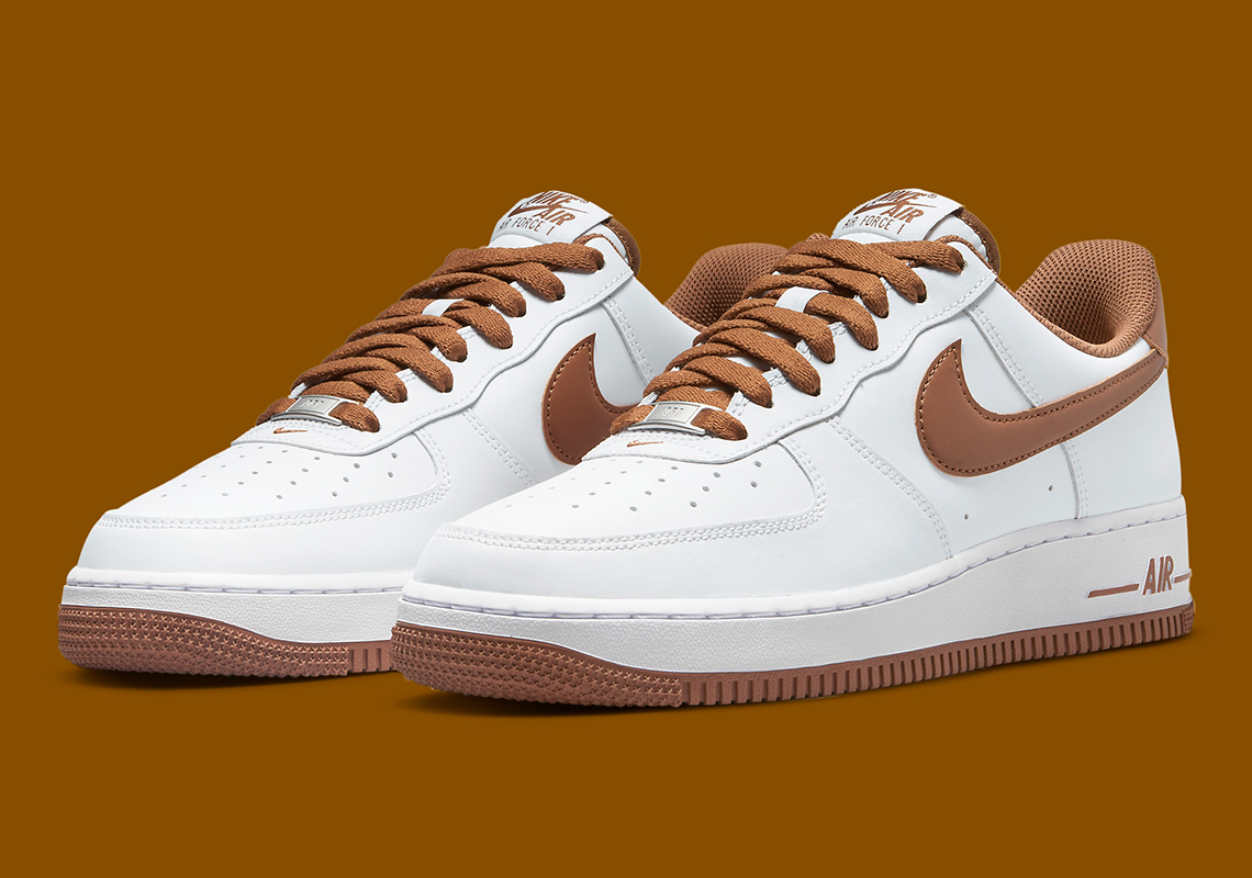 Nike Garnishes The Air Force 1 With A Touch Of "Pecan"