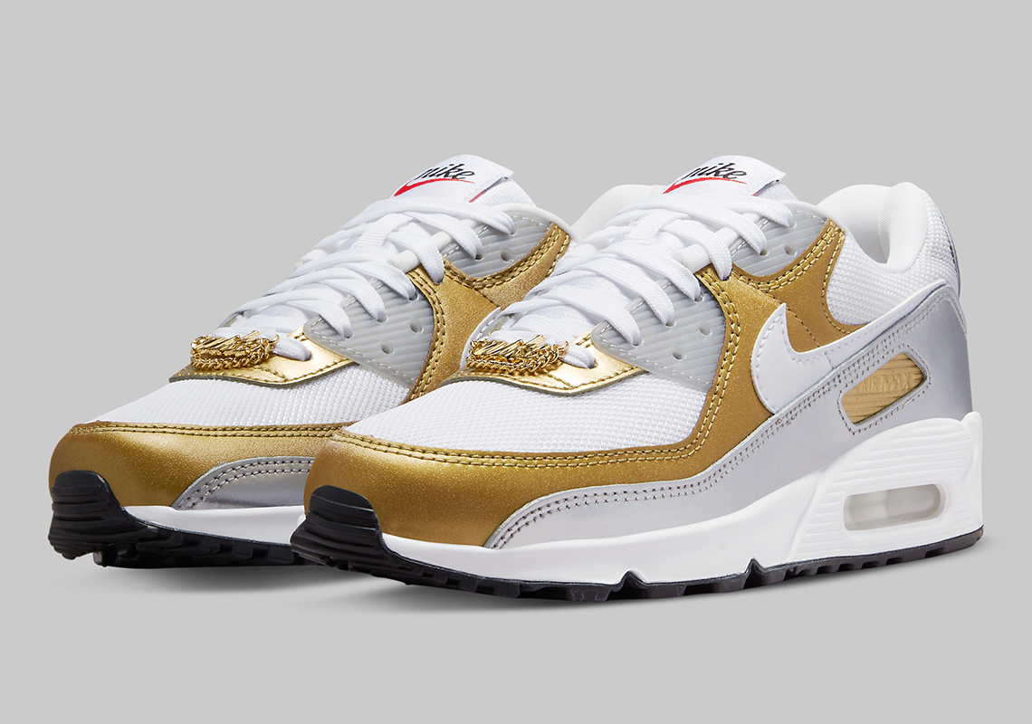 nike air in gold