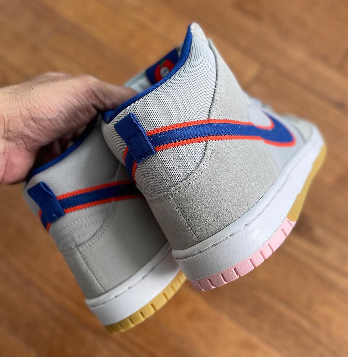 Nike SB Dunk High New York Mets Raffles and Release Date