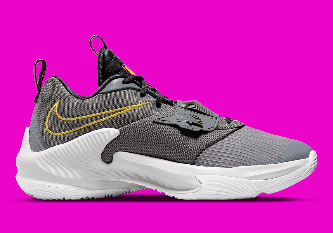 Nike Zoom giannis shoes freak 3 Freak 3 Low Battery DA0694-006 Release Date