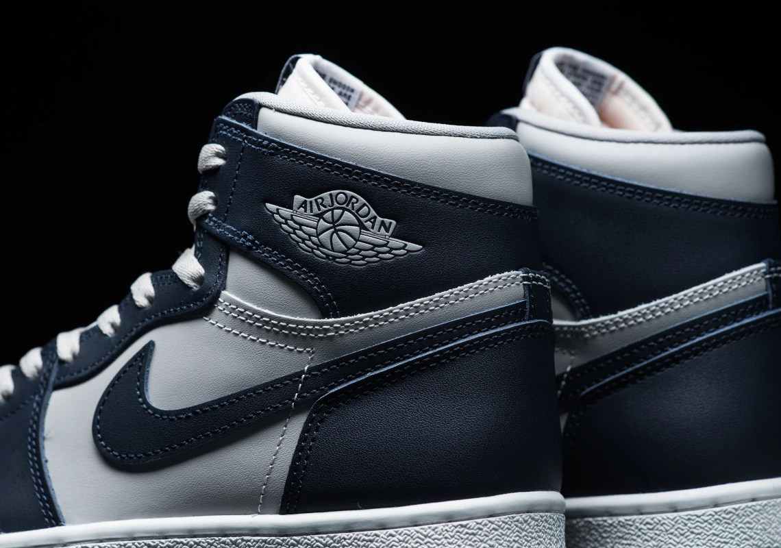 Air Jordan 1 Georgetown Bq4422 400 02.jpg