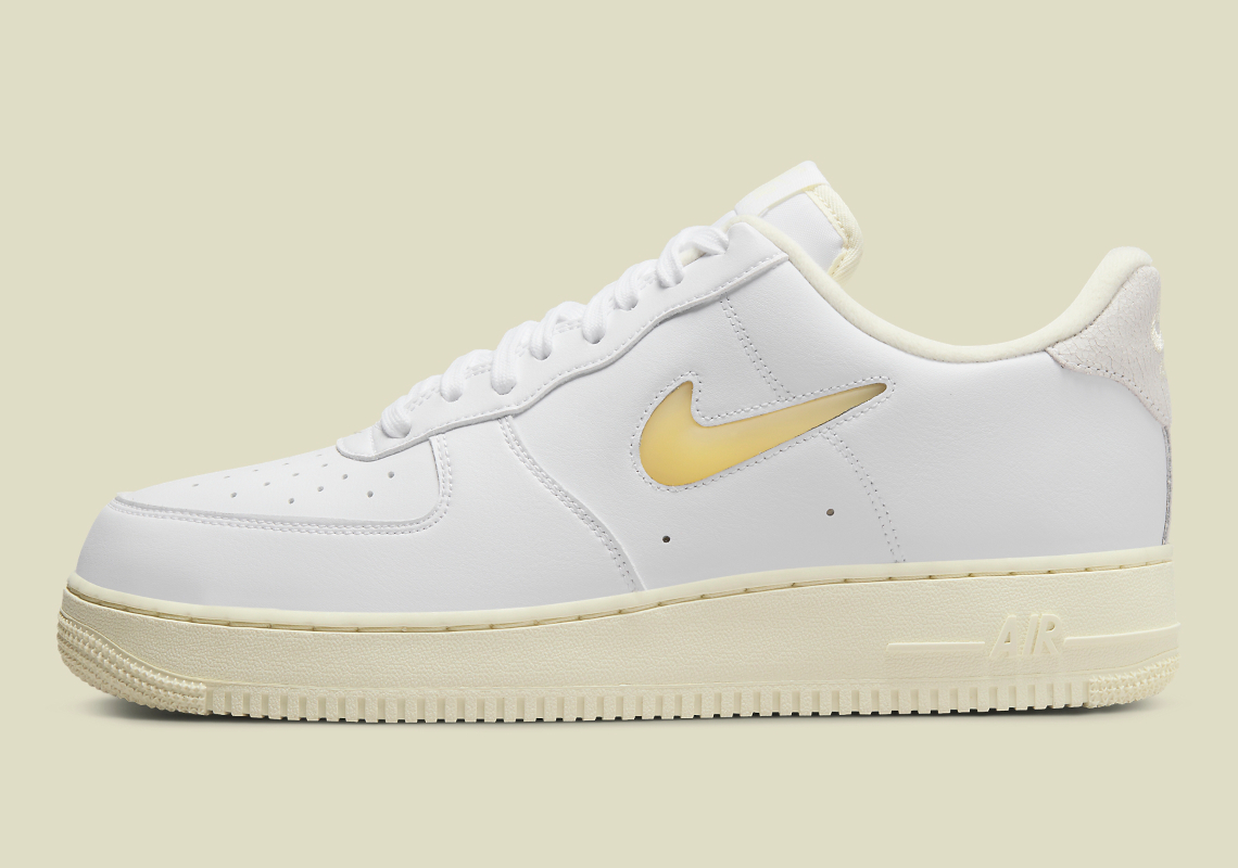 Mariner Sudden descent paint Nike Air Force 1 Low "White/Pale Vanilla" DC8894-100 | SneakerNews.com