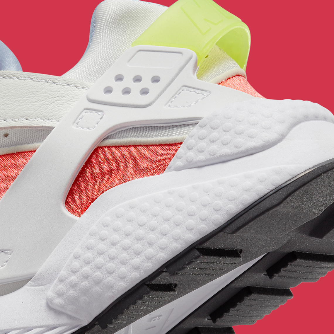 Nike huarache bright outlet crimson