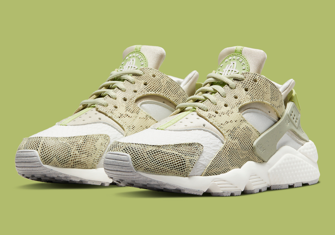 Nike's "Green Snake" Makeover Appears On The Air Huarache