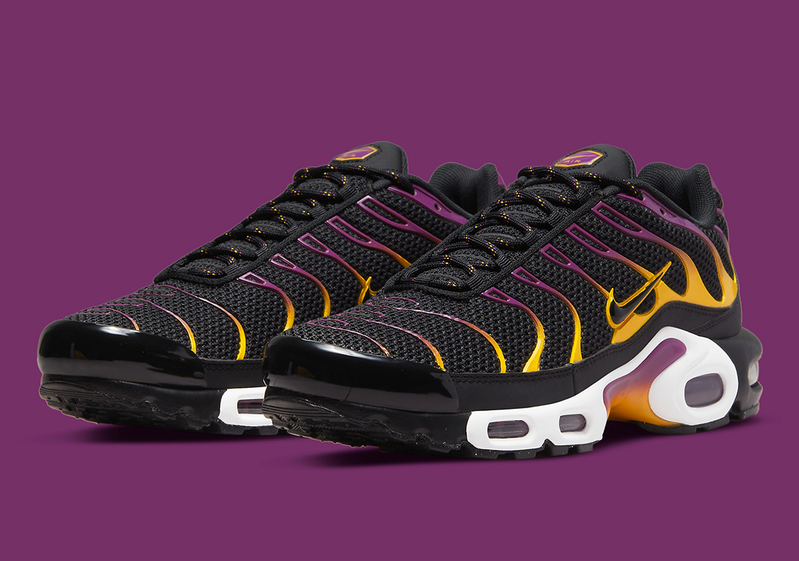 purple and yellow air max plus