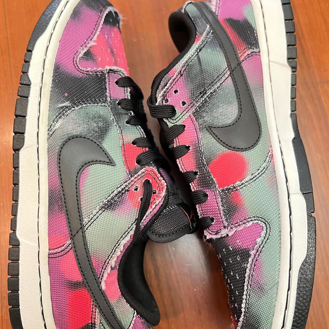 GmarShops Marketplace - Nike Dunk Low Retro PRM Graffiti Pink