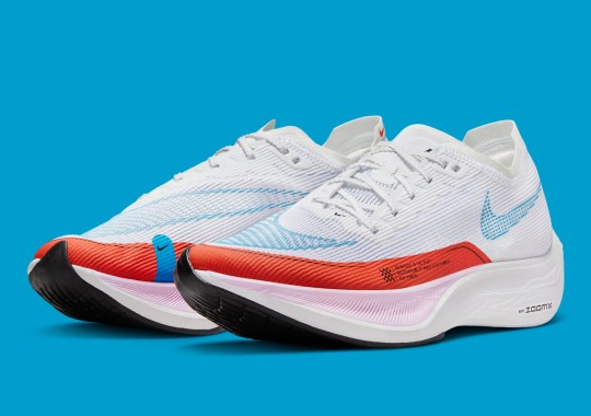 This Women’s Nike ZoomX VaporFly NEXT% 2 Combines Rush Orange And Laser Blue