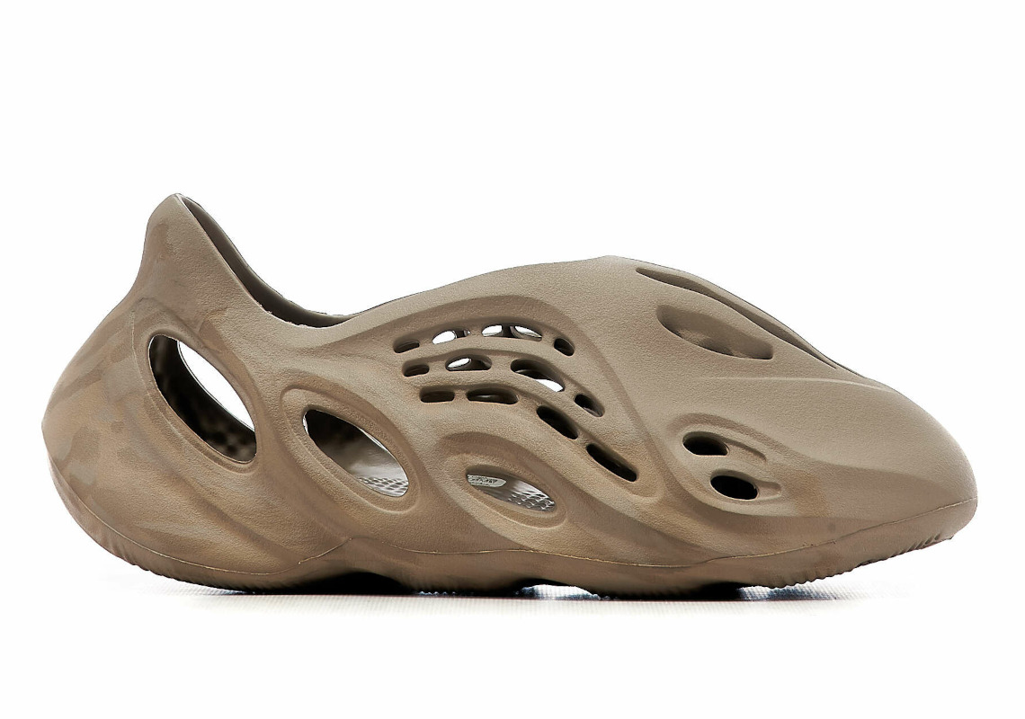 adidas Yeezy Foam Runner GX4472 Stone Sage 4