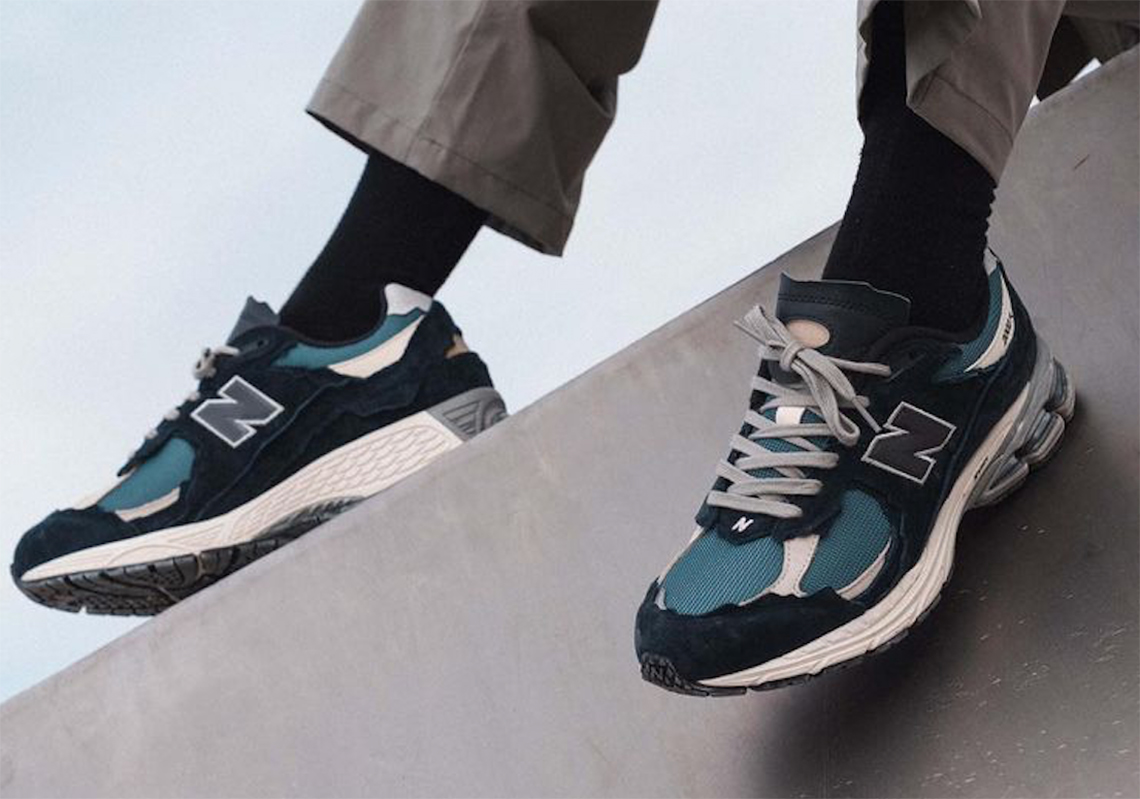 New Balance 2002RDF Protection Pack