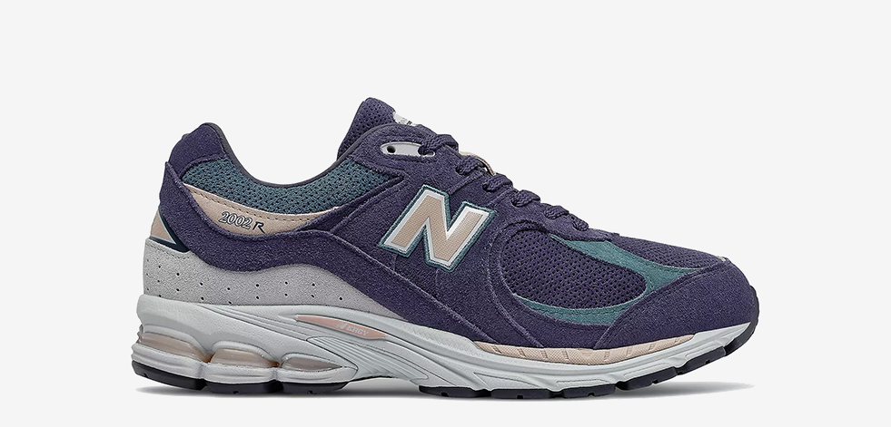 New Balance Shopping Guide March 2022 2002r Thumb 3