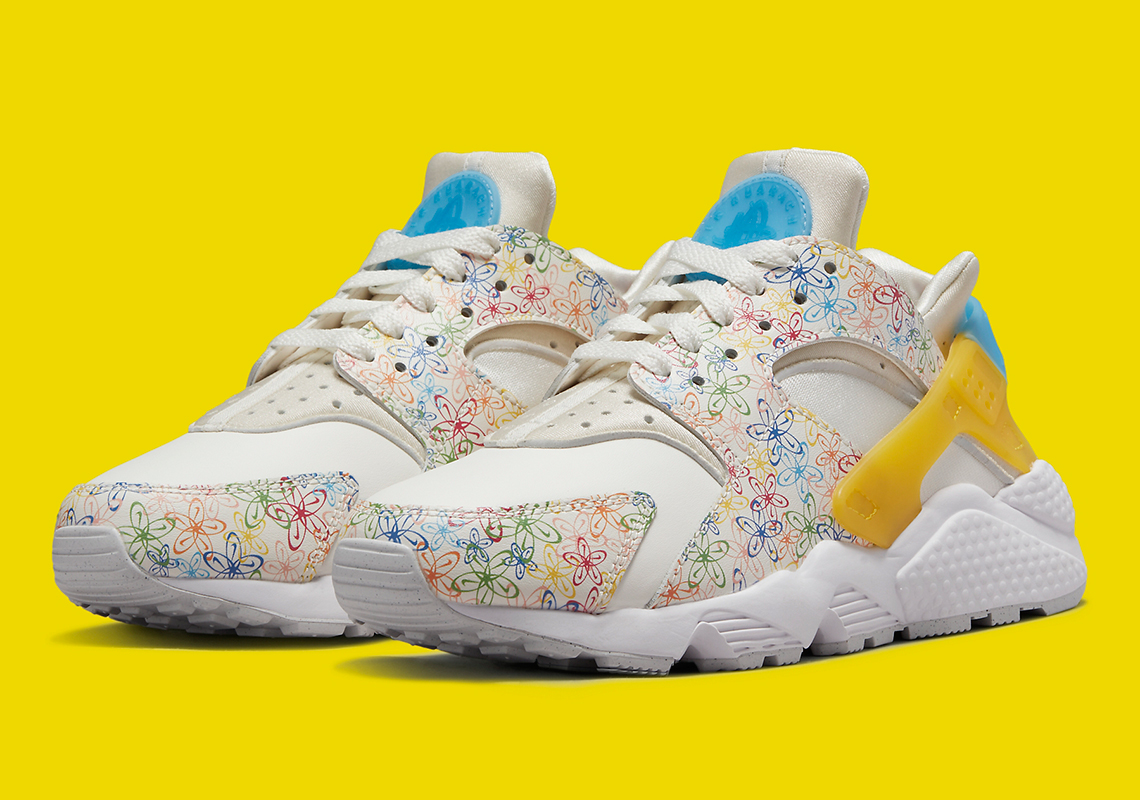 Nike Air Huarache Womens Floral Swoosh DV3209 100 SneakerNews