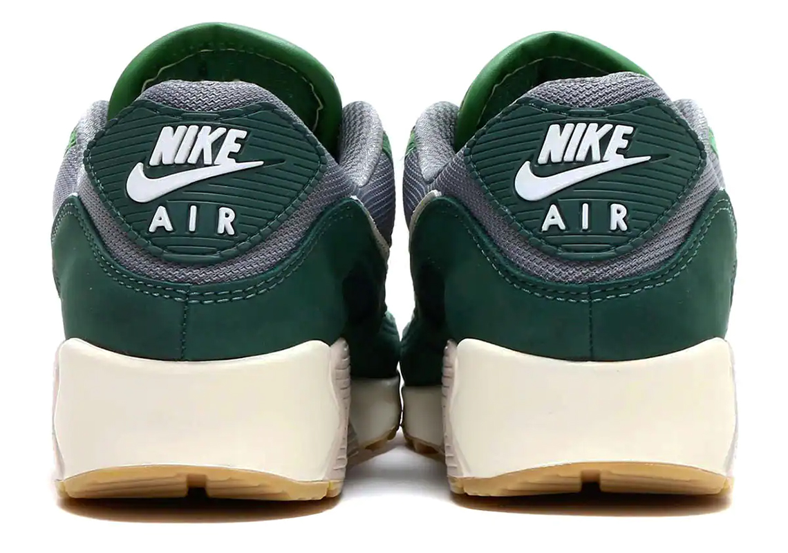 Nike Air Max 90 PRM "Pro Green and pale Ivory". Air effect