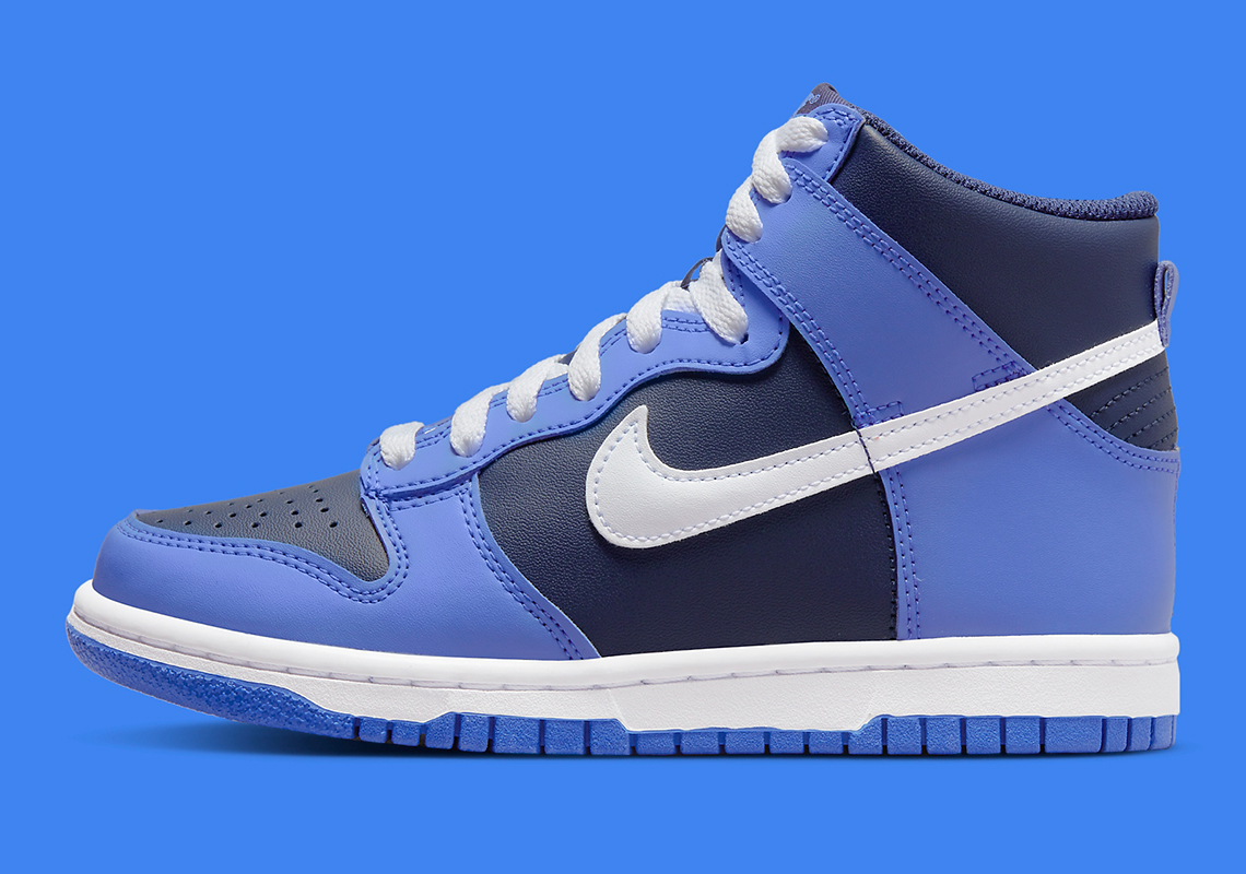 nike dunk mid blue and white