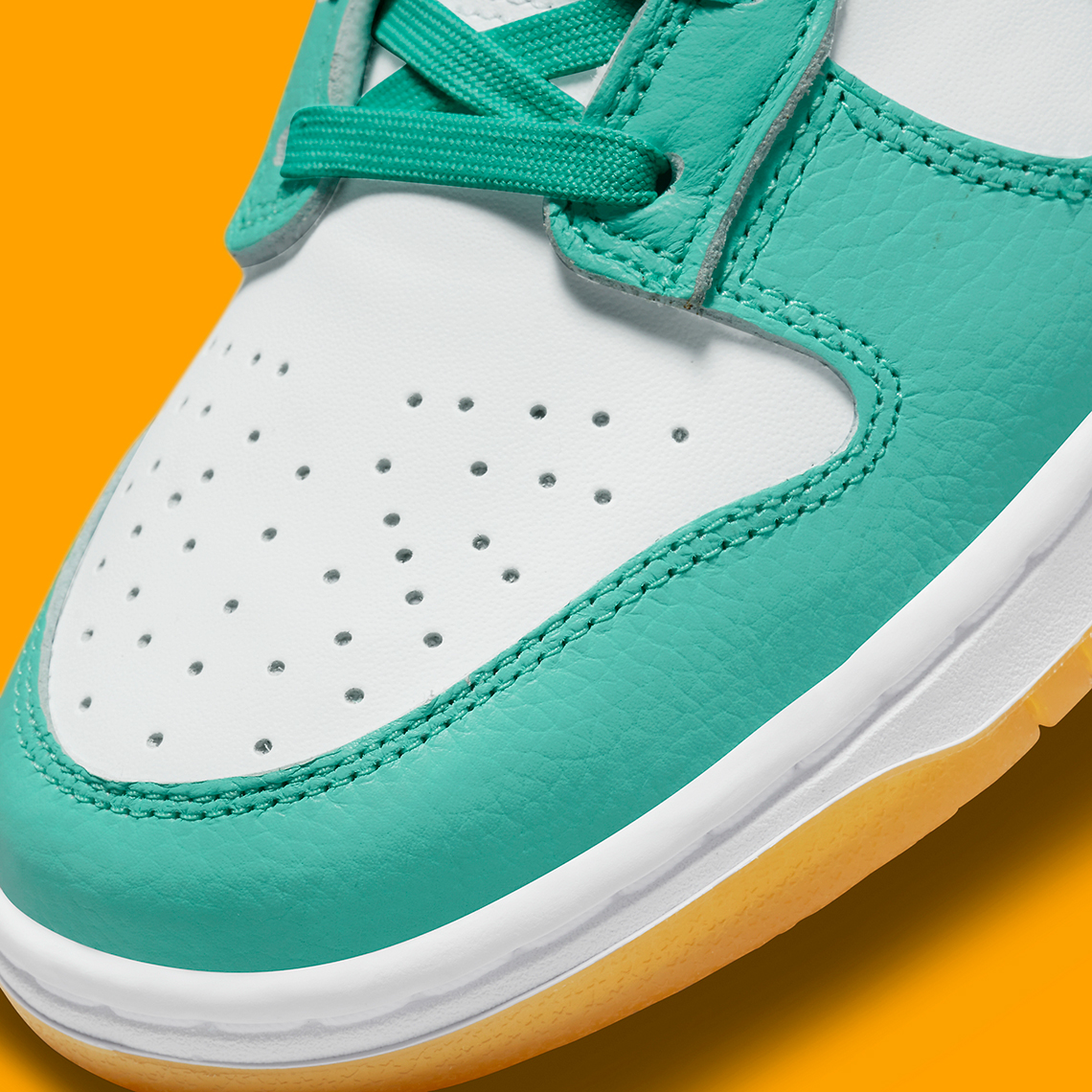 nike dunk low turquoise orange 2022 4