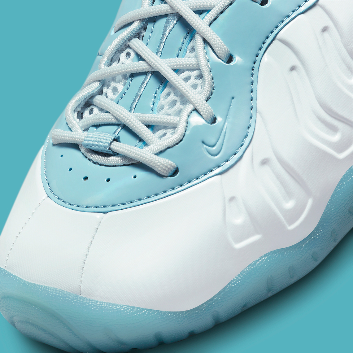 Foamposite hotsell baby blue