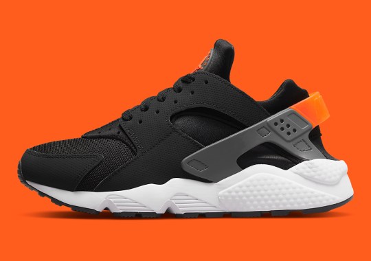 Orange Accents Dress What Would Otherwise Be A Simple Nike Air Huarache
