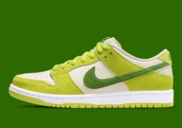 Nike SB Dunk Low Green Apple DM0807-300 | SneakerNews.com