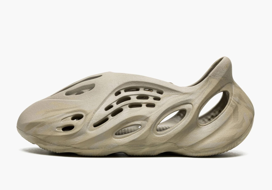 adidas Yeezy Foam Runner Stone Sage GX4472 Restock 4