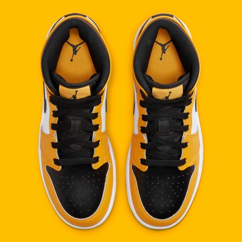 Air Jordan 1 Mid GS Yellow Black 554725-701 | SneakerNews.com