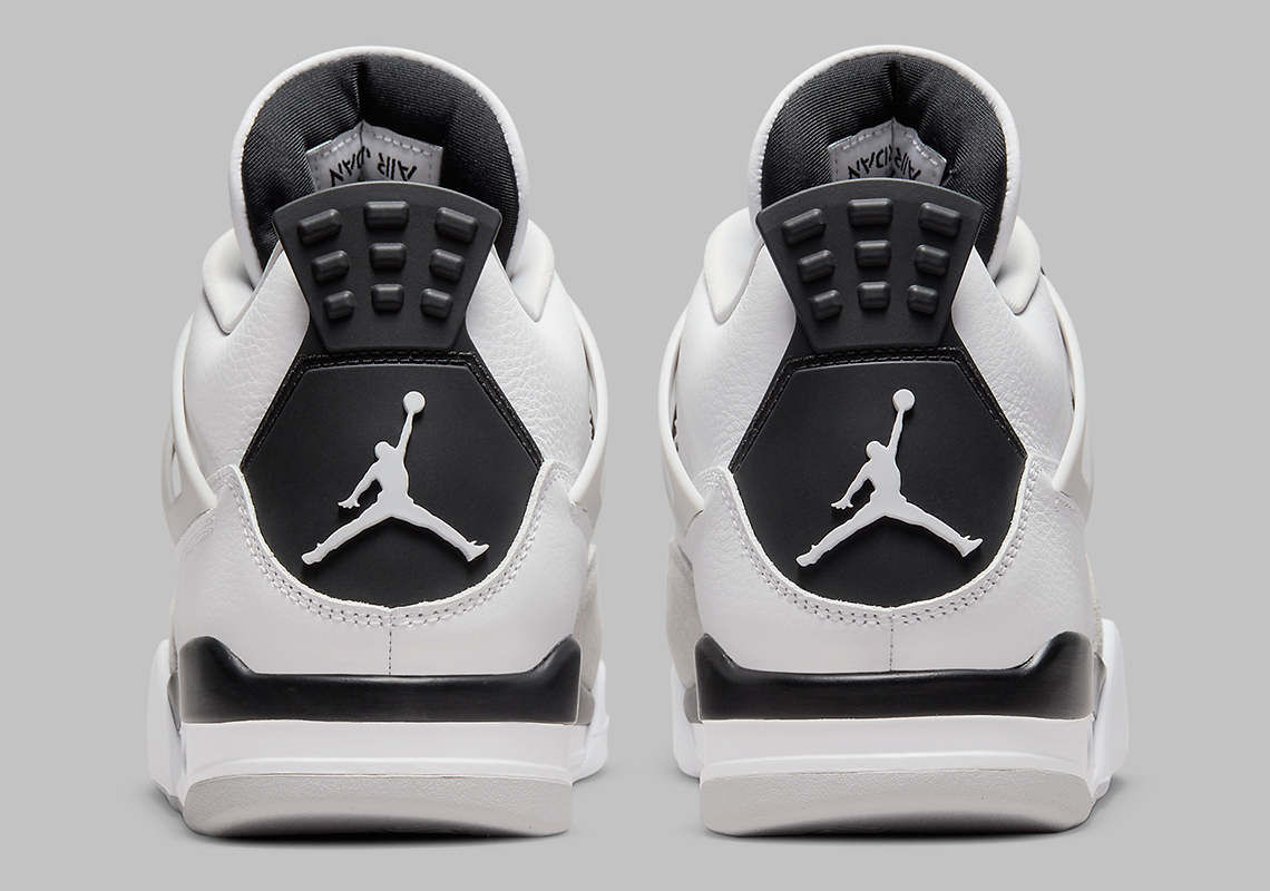 Jordan Air Jordan 4 Retro Military Black Sneakers - Farfetch