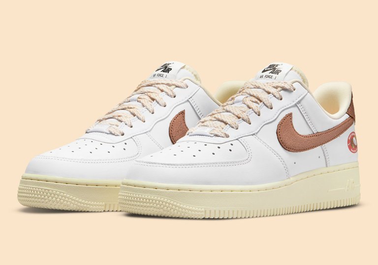 1 Low Air Force Se Premium Nike Air Force Low 2021 Acorn display picture 1