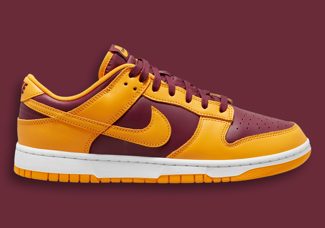 Satisfy Your Sneaker Kink with Nike Dunk Low Gallery