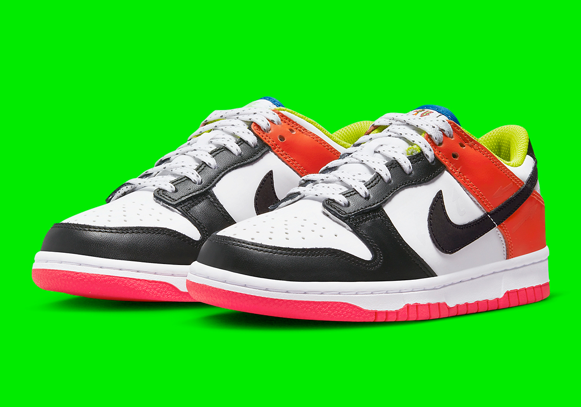 el producto Nike Air Max Excee EU 49 1 2 White Black Pure Platinum Gs Black Orange Green 3