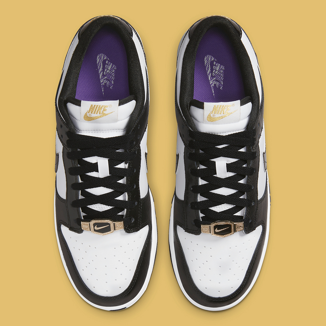 nike dunk low world champions