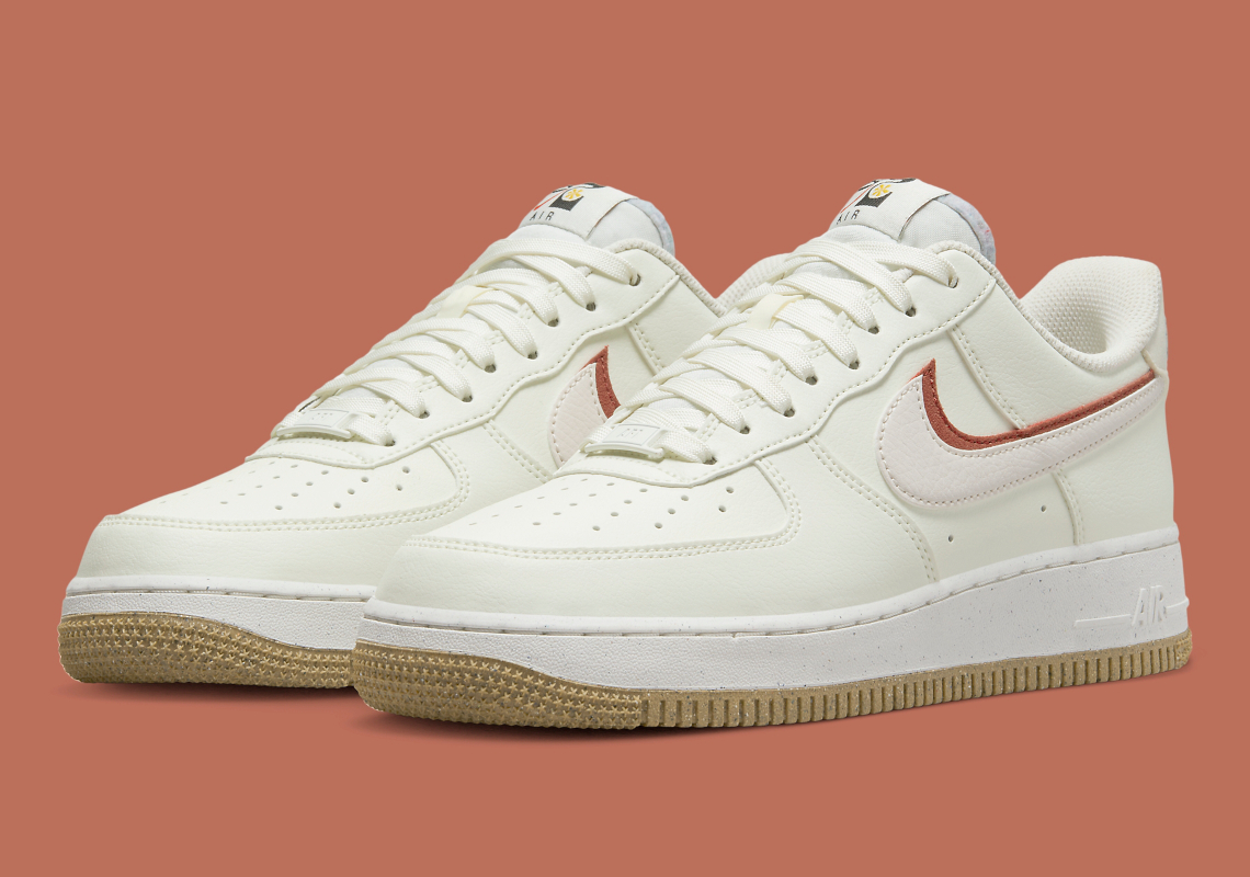 wage Holiday fool Nike Air Force 1 Low "82" (Sail/Rust) DX6065-101 | SneakerNews.com