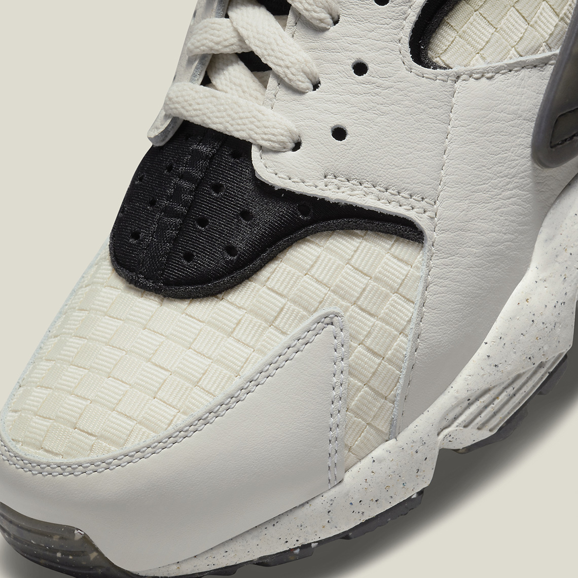 Nike Air Huarache Black White DR0449-001 | SneakerNews.com
